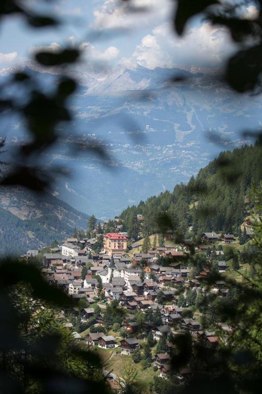 Hotel Le Beausite Saint-Luc Dış mekan fotoğraf
